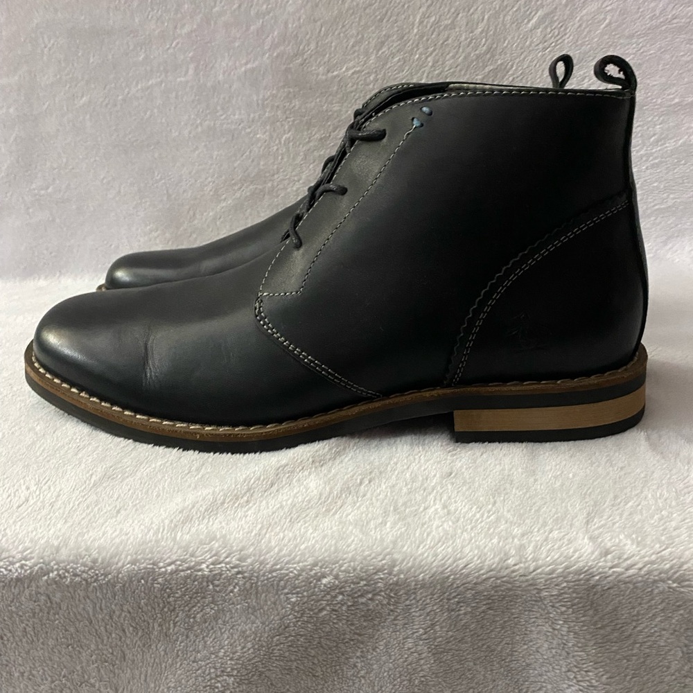 Men's Black Leather Chukka Boots with Contrast Welt